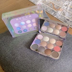 Becca- eyeshadow palette- pearl glow.